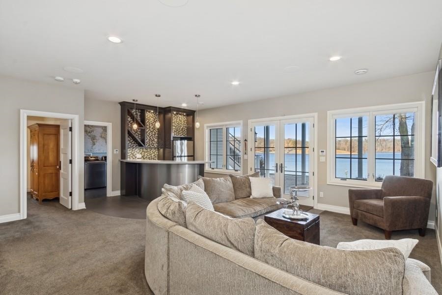 3770 Cottage Reserve Rd NE