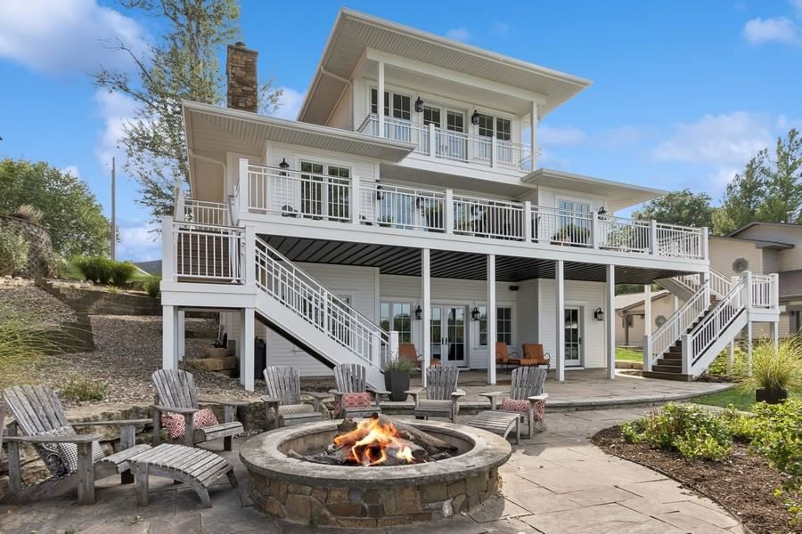 3770 Cottage Reserve Rd NE