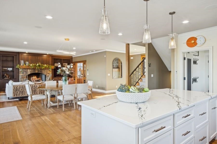 3770 Cottage Reserve Rd NE