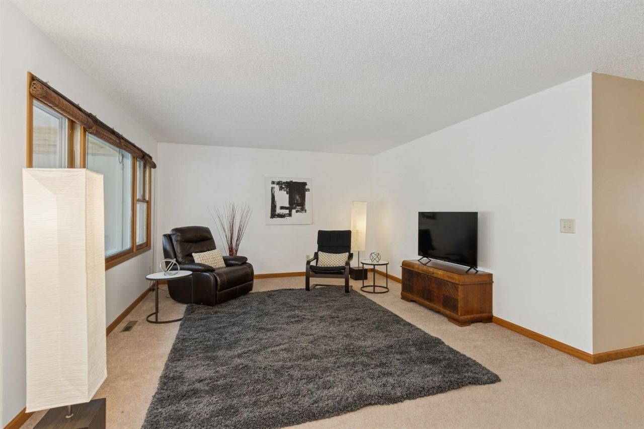 701 Normandy Dr