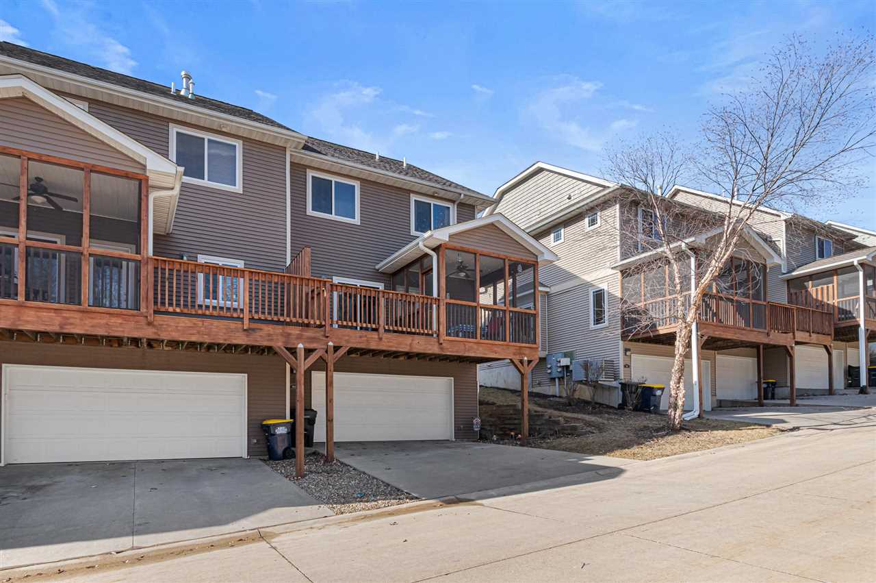 908 Ryan Ct