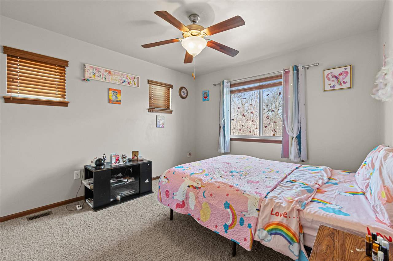 908 Ryan Ct