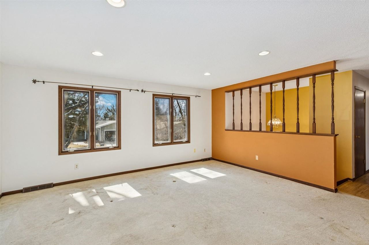 1914 Calvin Ave