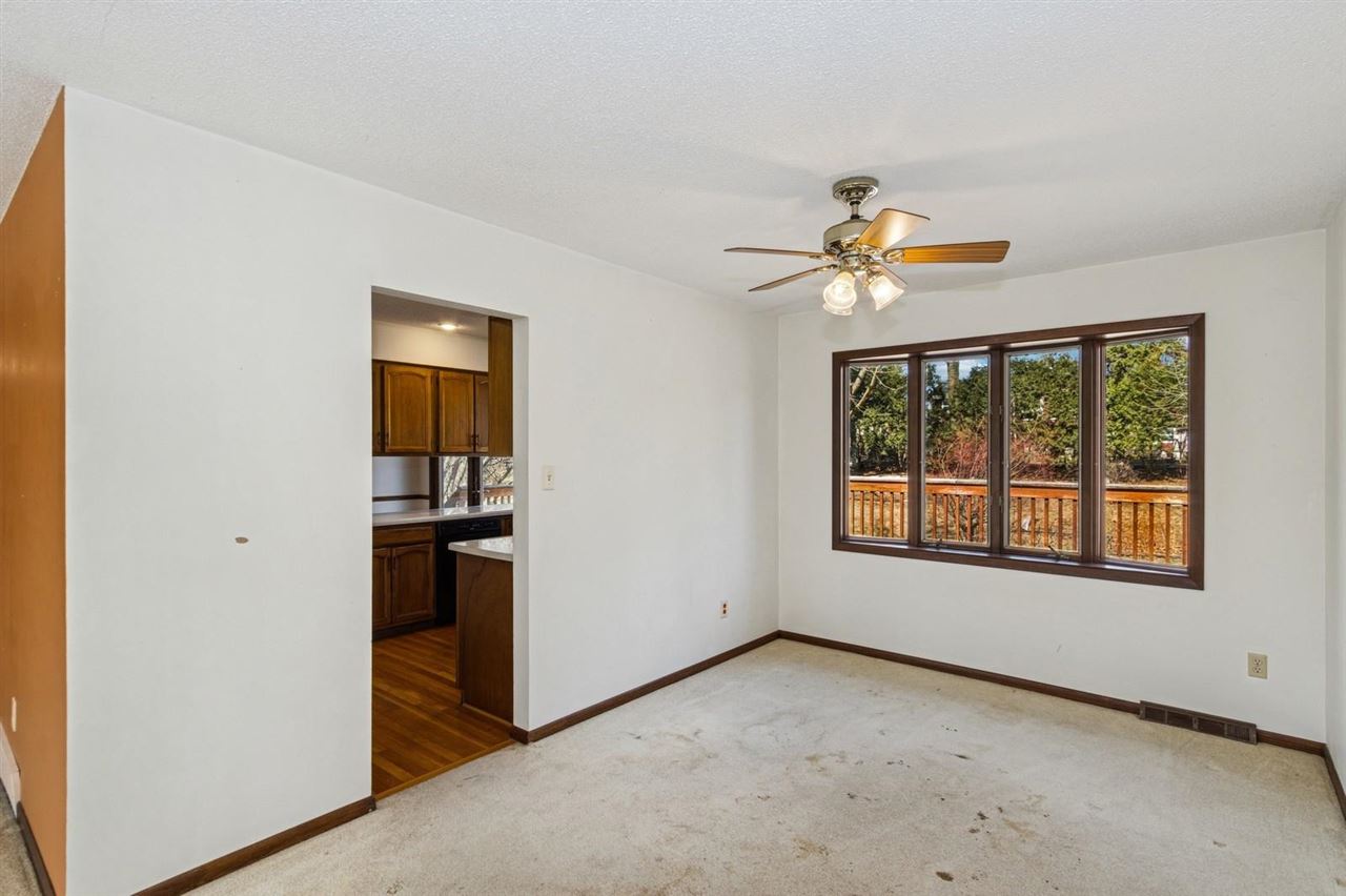 1914 Calvin Ave