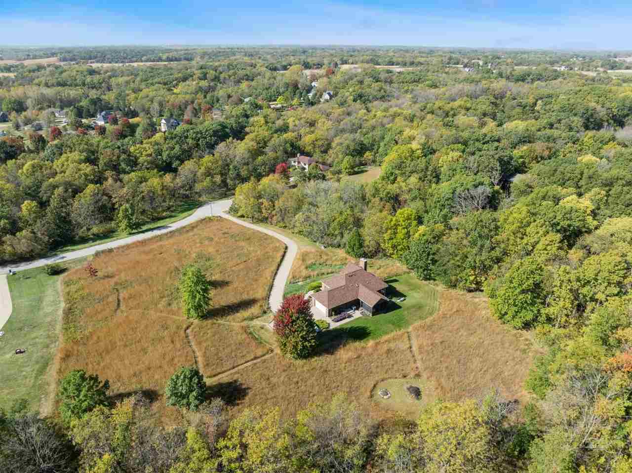 4691 Running Deer Woods NE