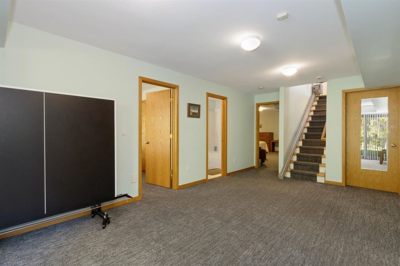4691 Running Deer Woods NE