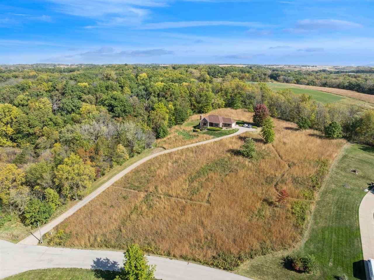 4691 Running Deer Woods NE