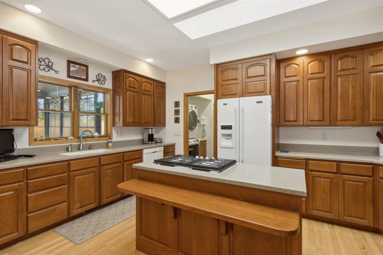 4691 Running Deer Woods NE