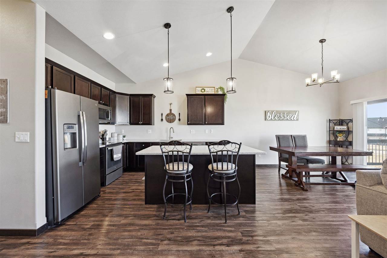 1220 Leann Cir