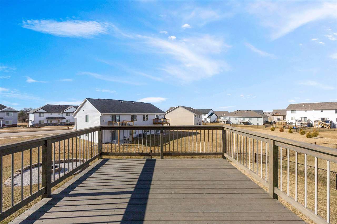 1220 Leann Cir