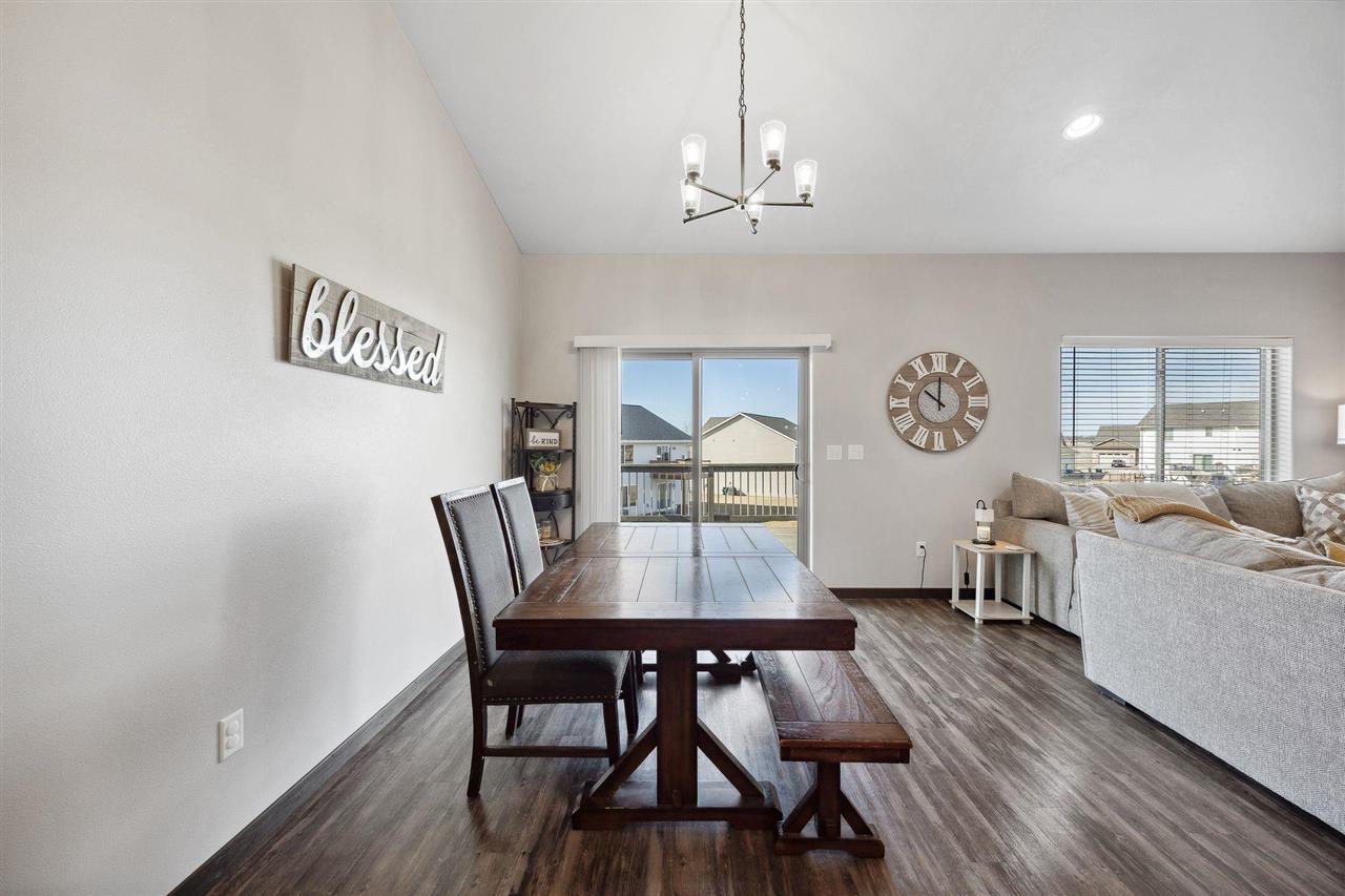 1220 Leann Cir