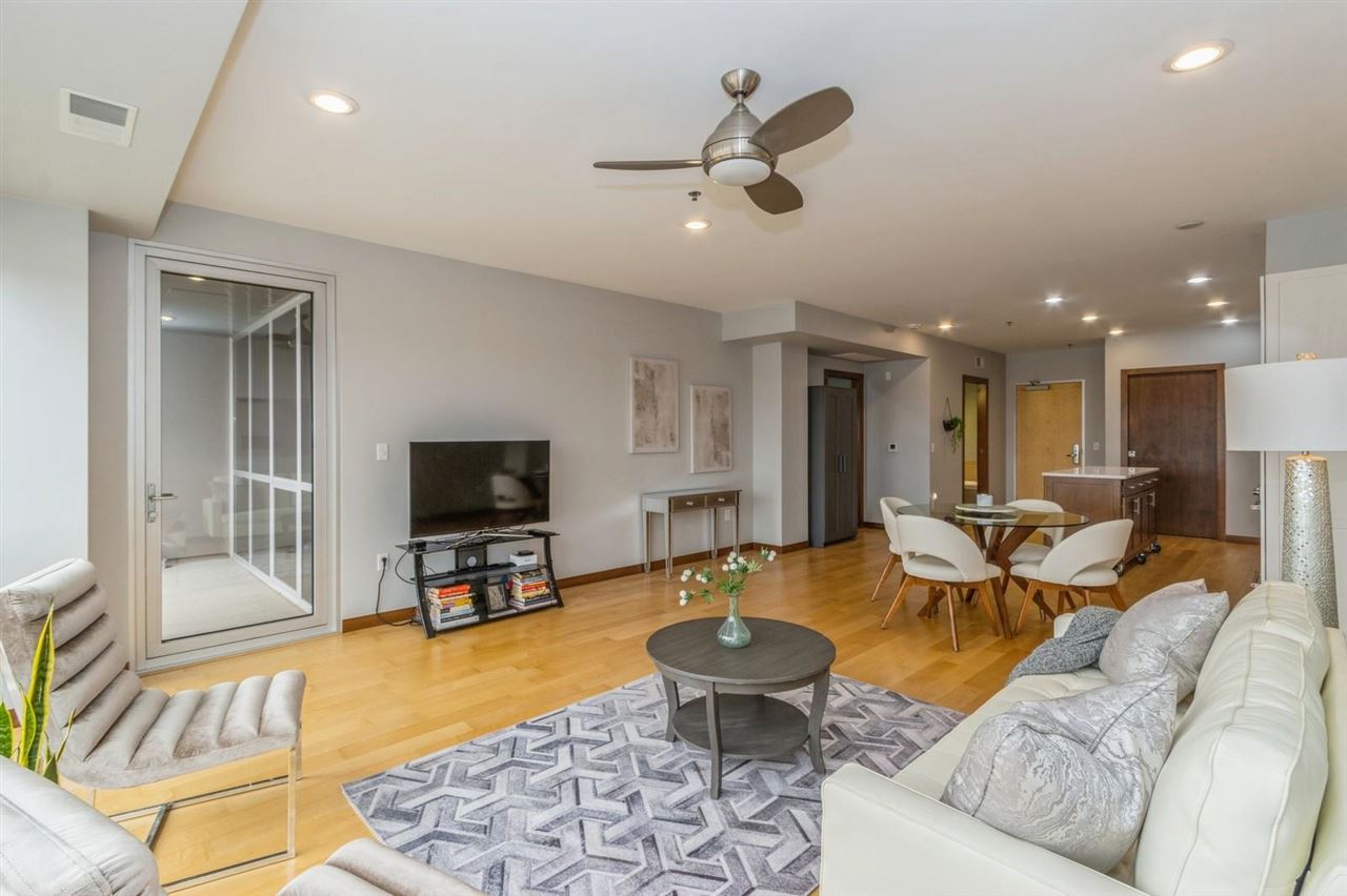 1303 5th St Unit: 402