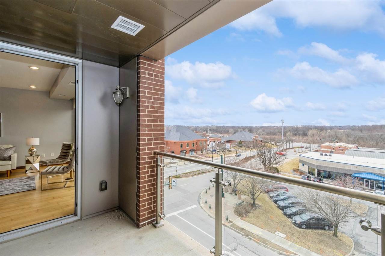 1303 5th St Unit: 402