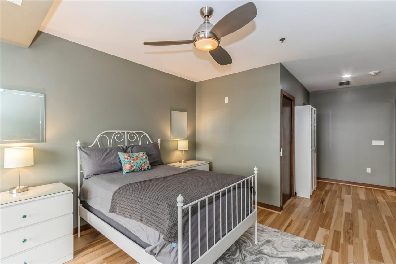 1303 5th St Unit: 402