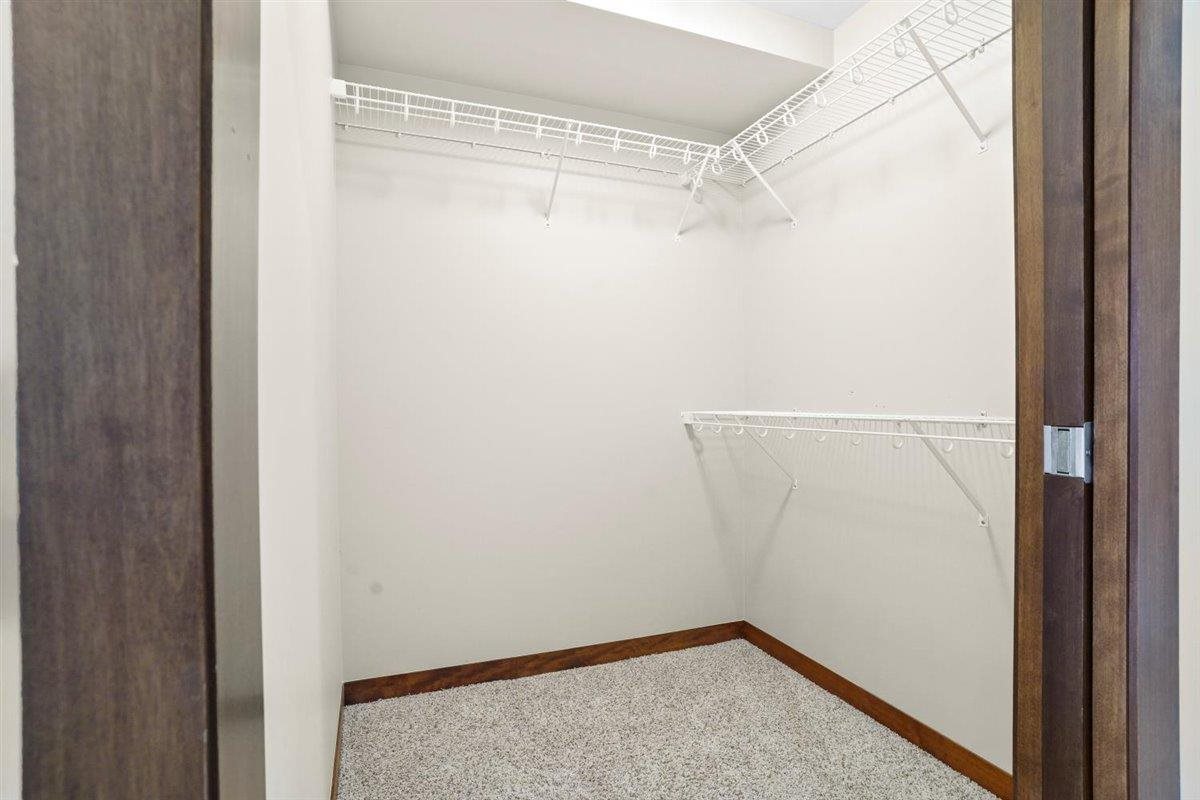 1303 5th St Unit: 402
