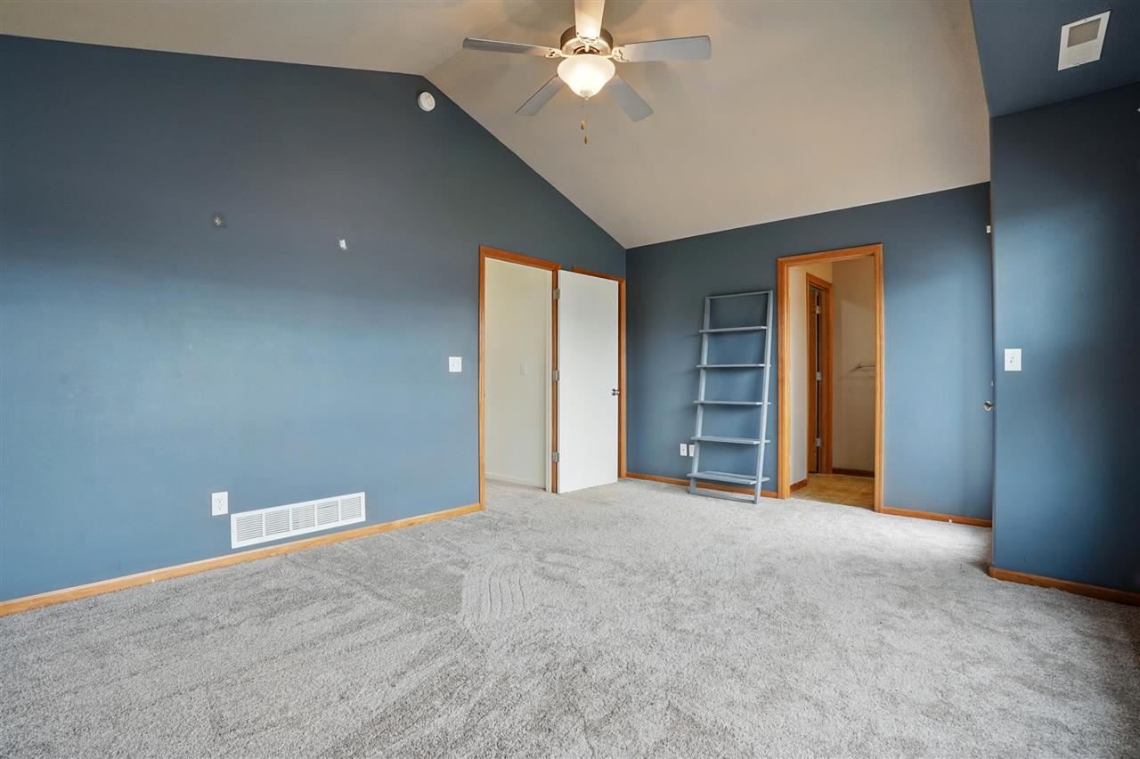 57 N Park Ridge Rd