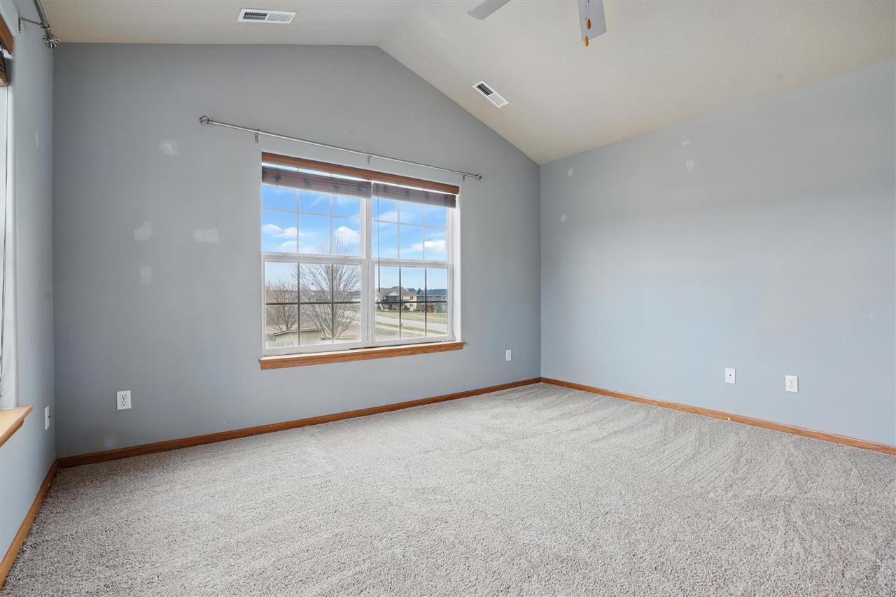 57 N Park Ridge Rd