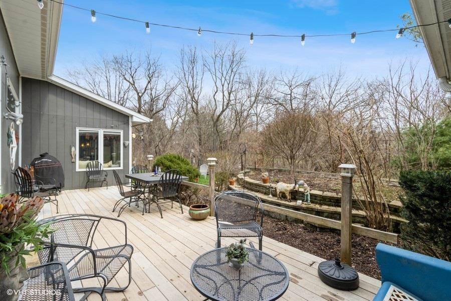 918 Bluffwood Dr