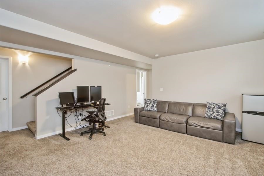 1232 Mary Ln