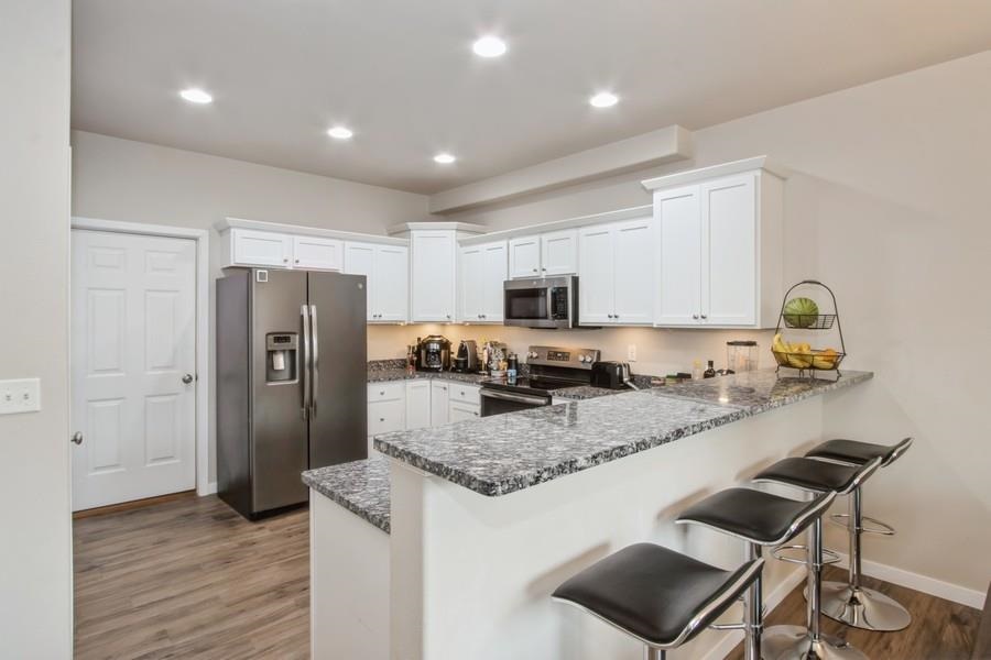 1232 Mary Ln