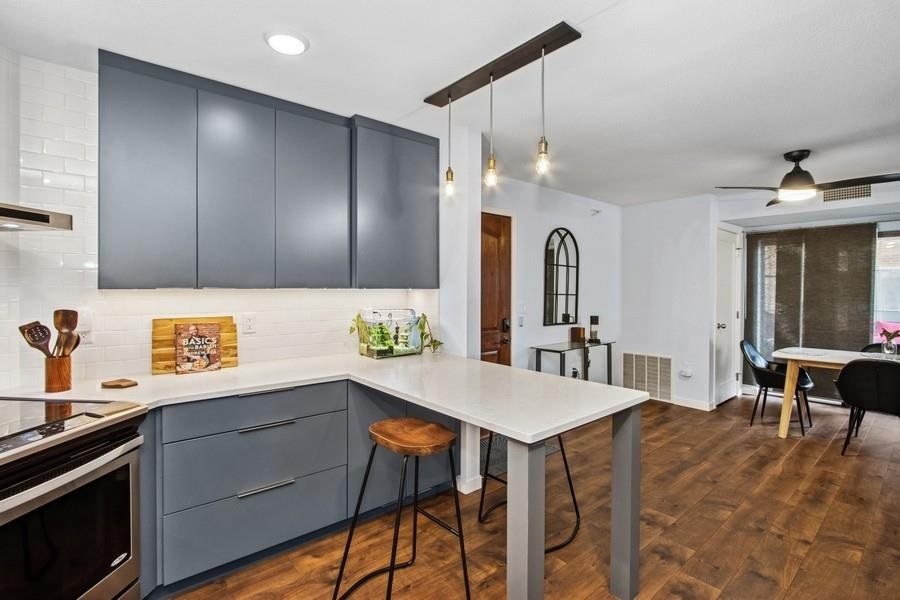 332 S Linn St Unit: 312