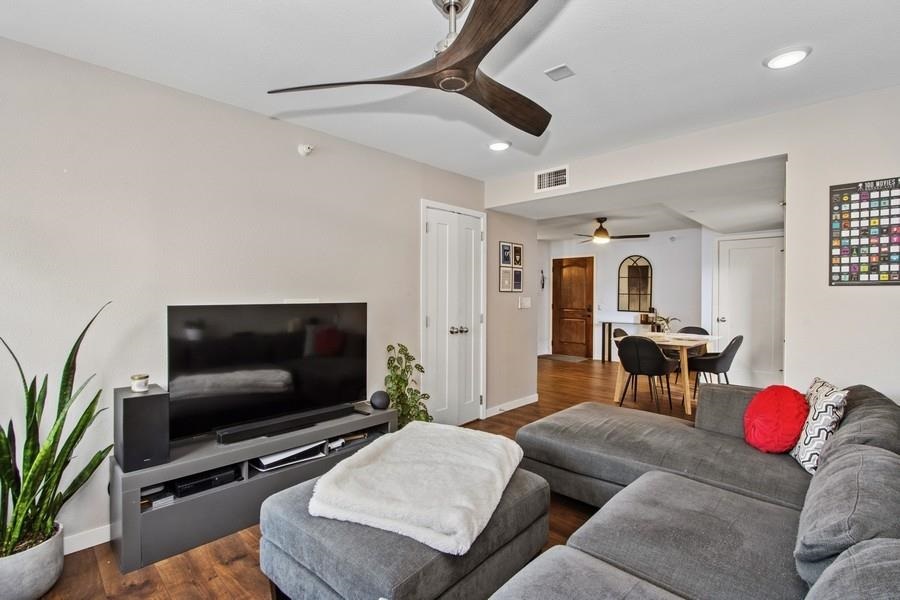 332 S Linn St Unit: 312