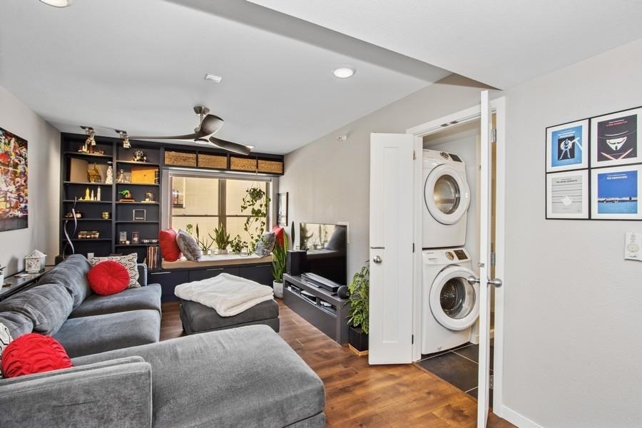 332 S Linn St Unit: 312