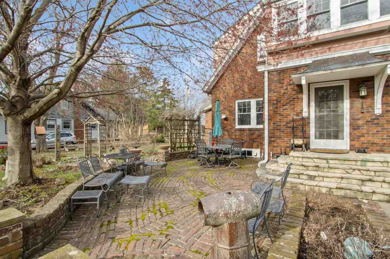 134 Parsons Ave