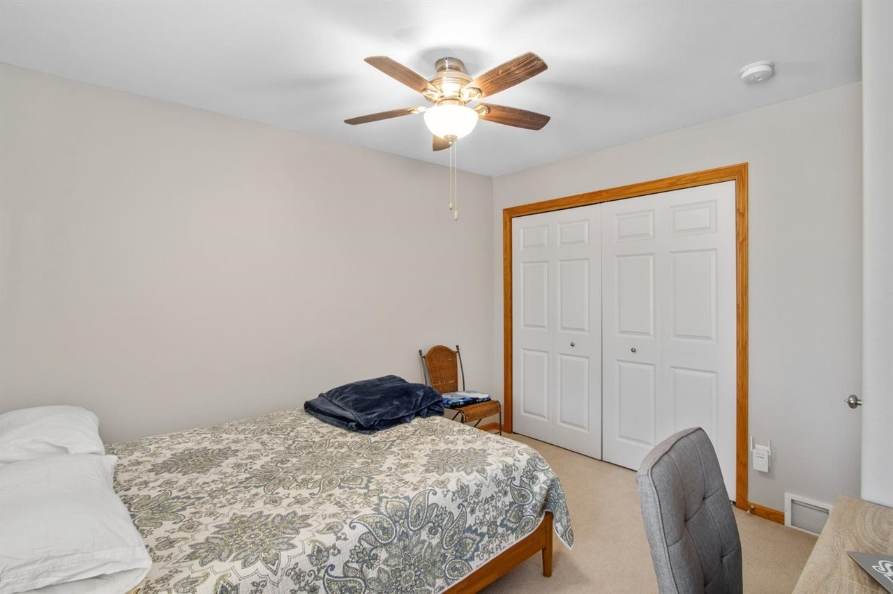 2176 Port Talbot Pl