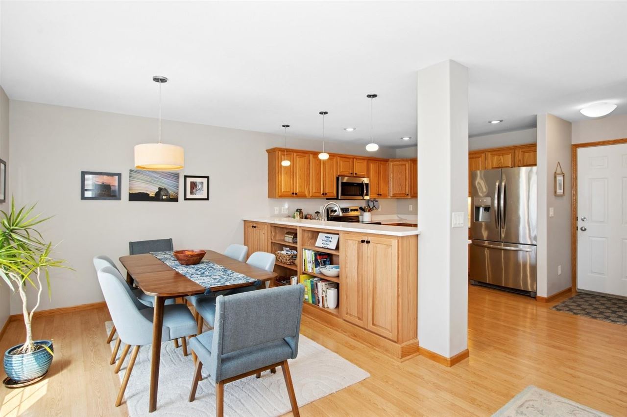 2176 Port Talbot Pl