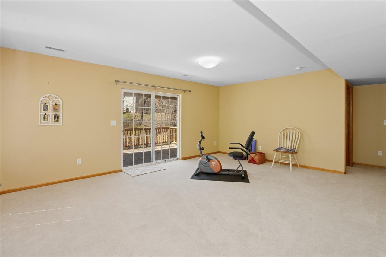 2176 Port Talbot Pl