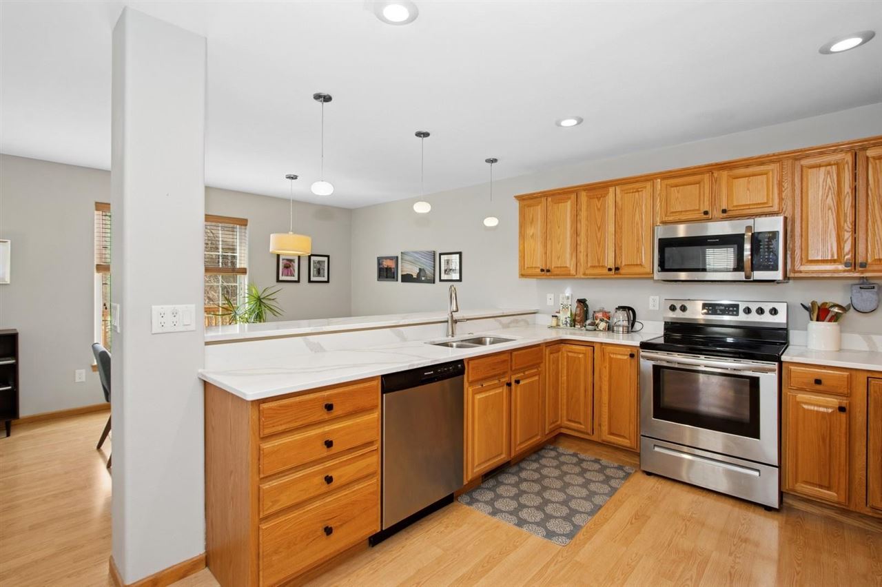 2176 Port Talbot Pl