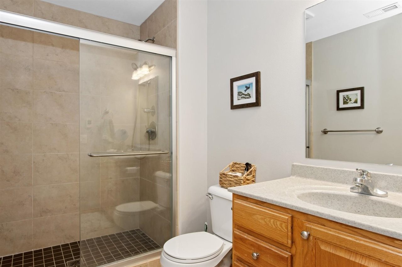 2176 Port Talbot Pl