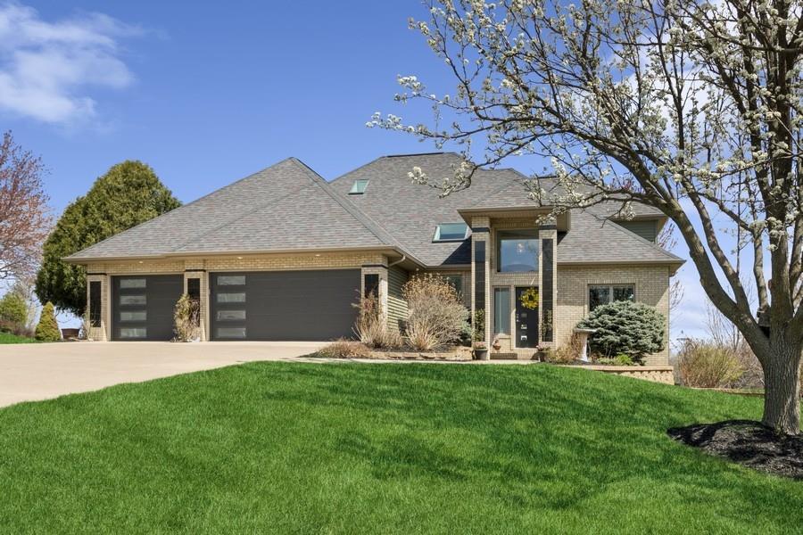 449 Butternut Ln