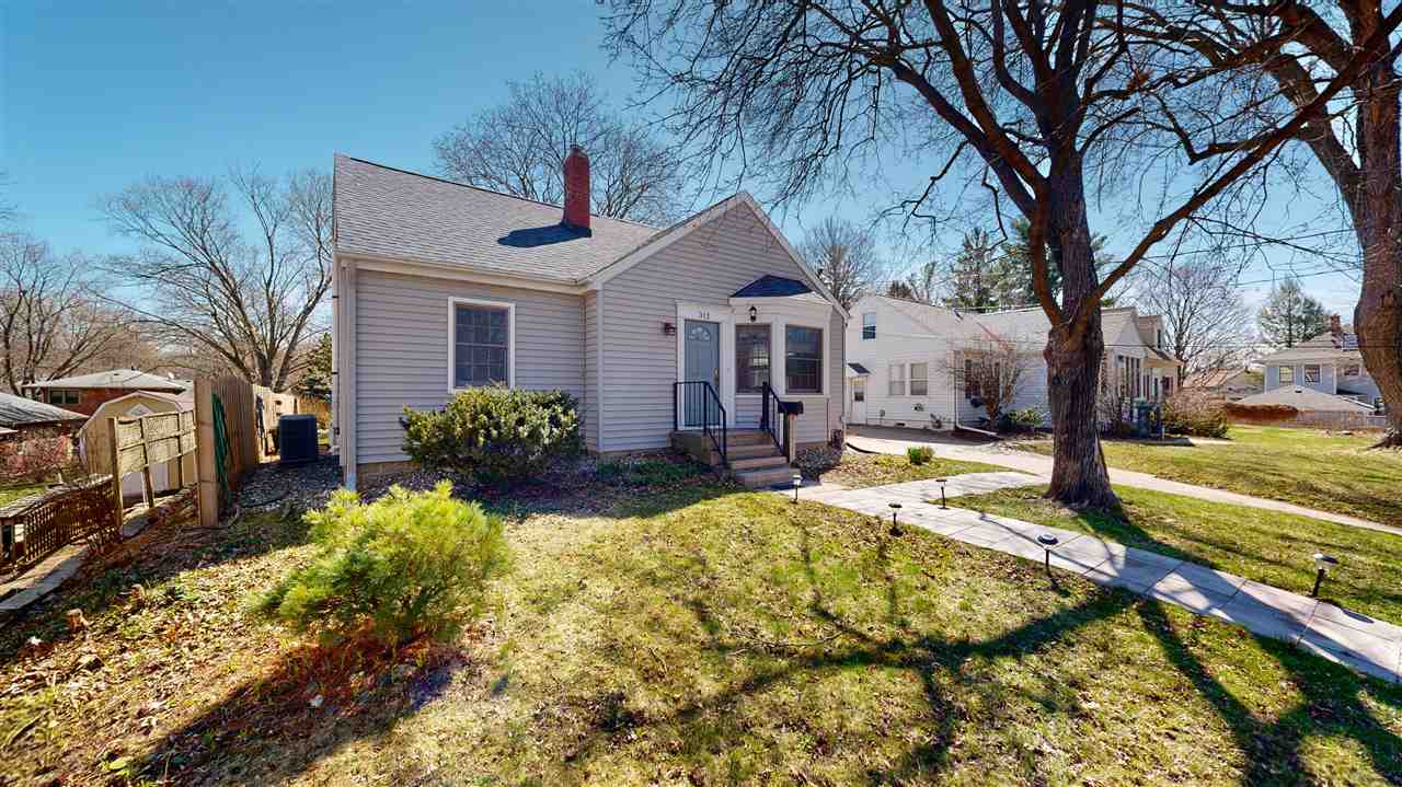 312 Fairview Ave