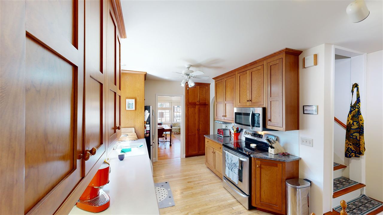 312 Fairview Ave