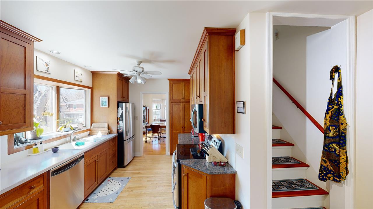 312 Fairview Ave