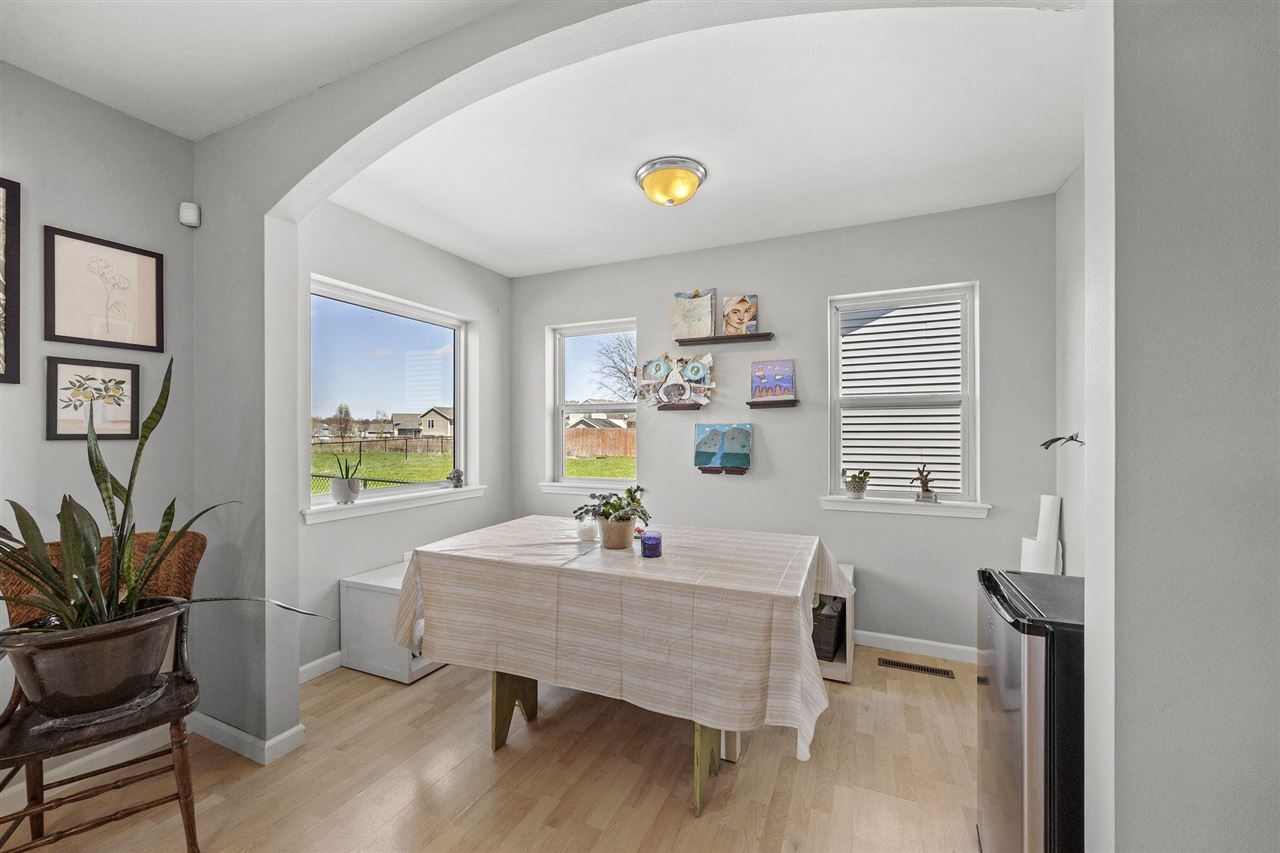 1218 Langenberg Ave