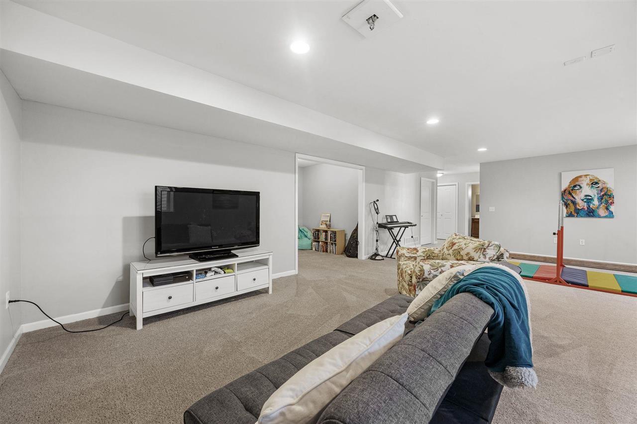 1218 Langenberg Ave