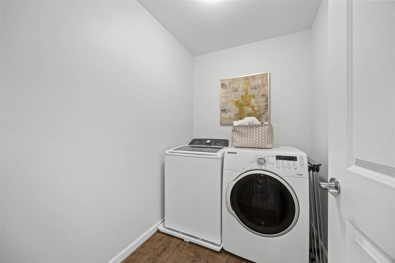 1218 Langenberg Ave