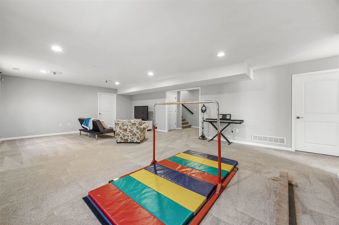 1218 Langenberg Ave
