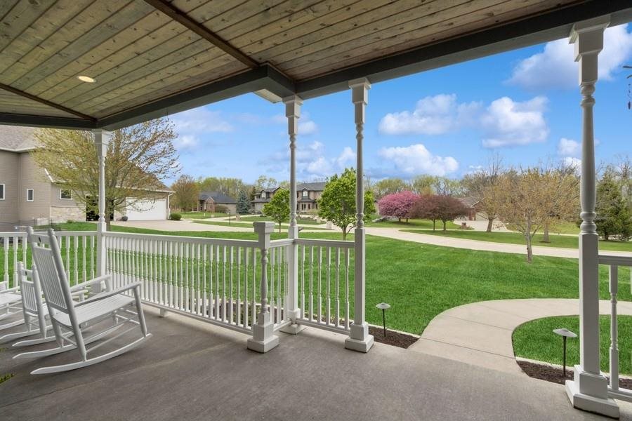 66 Crabapple Ct