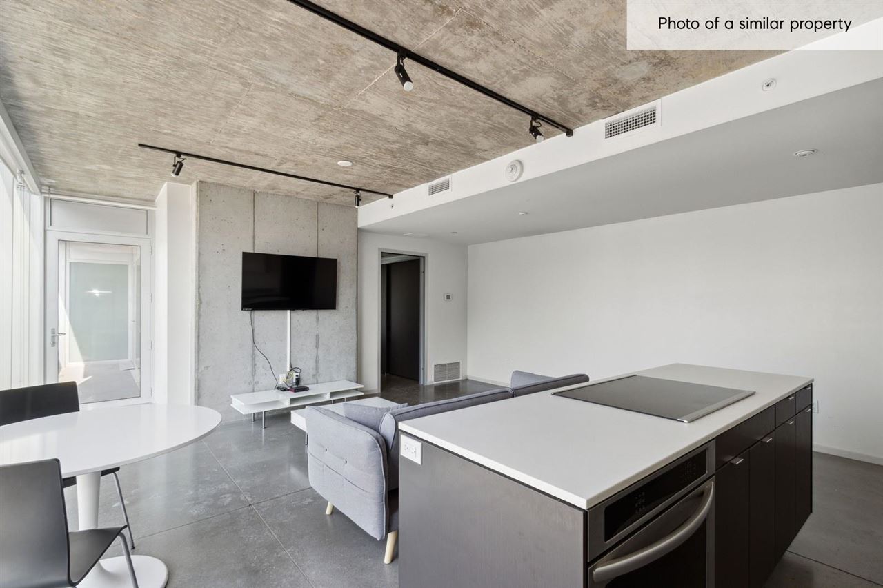 201 E Washington St Unit: No. 501