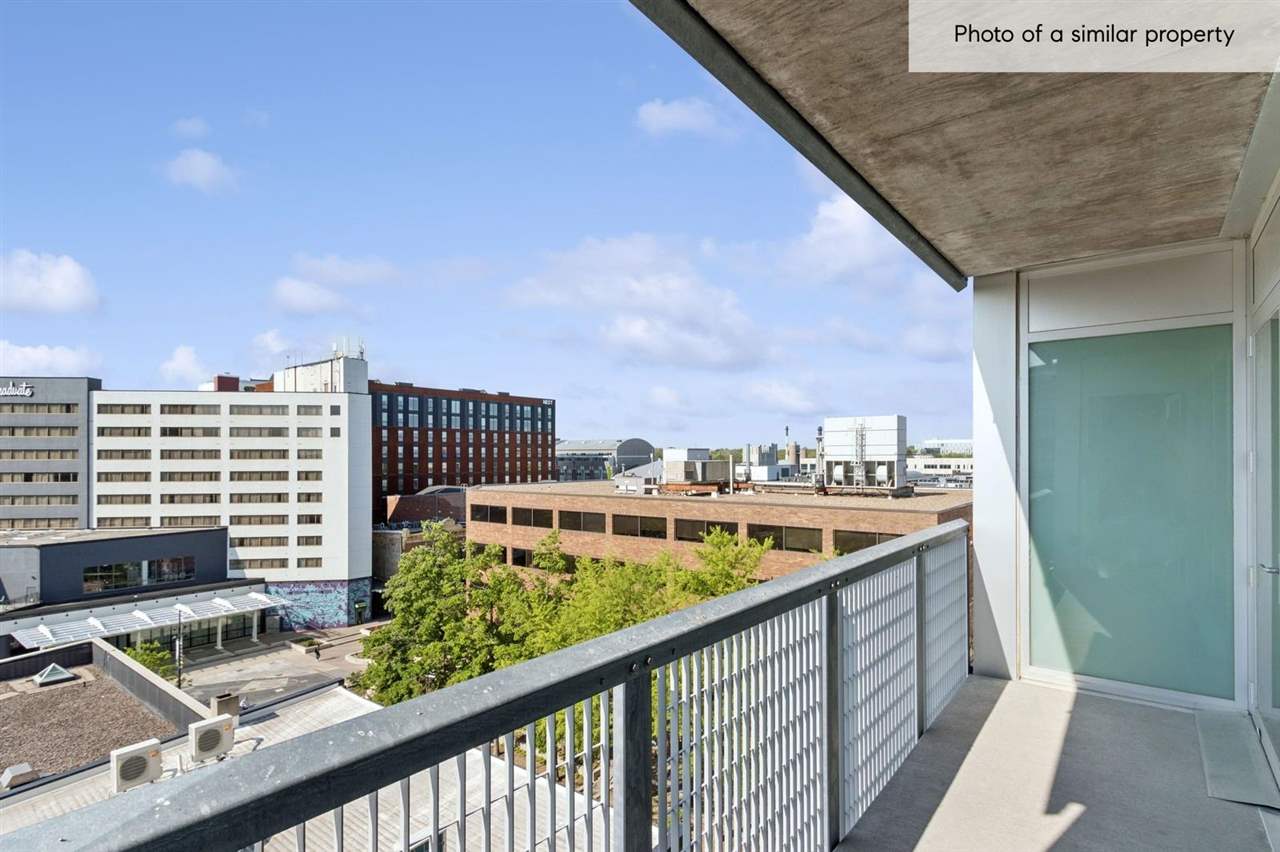 201 E Washington St Unit: No. 501