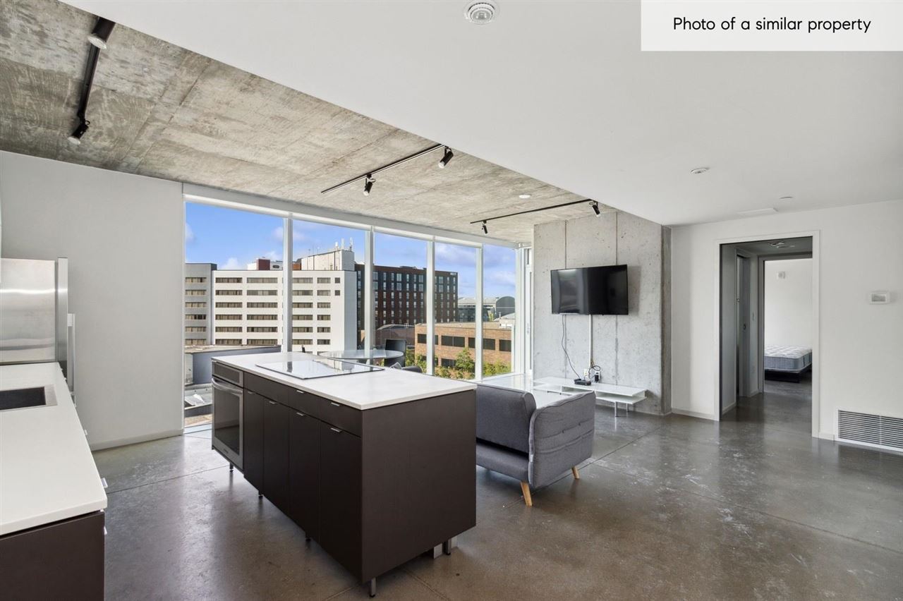 201 E Washington St Unit: No. 501