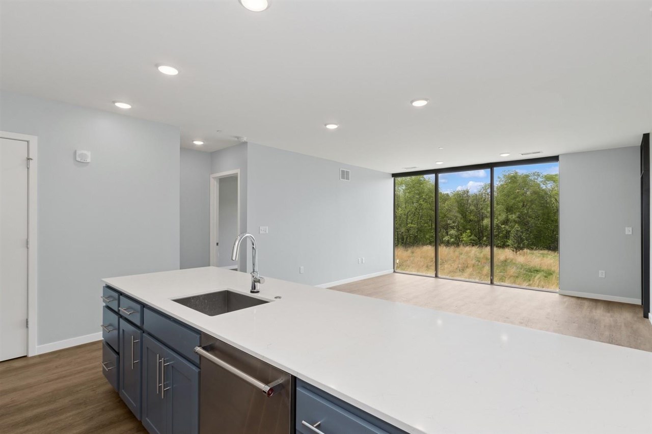 1 University Way Unit: No. 214