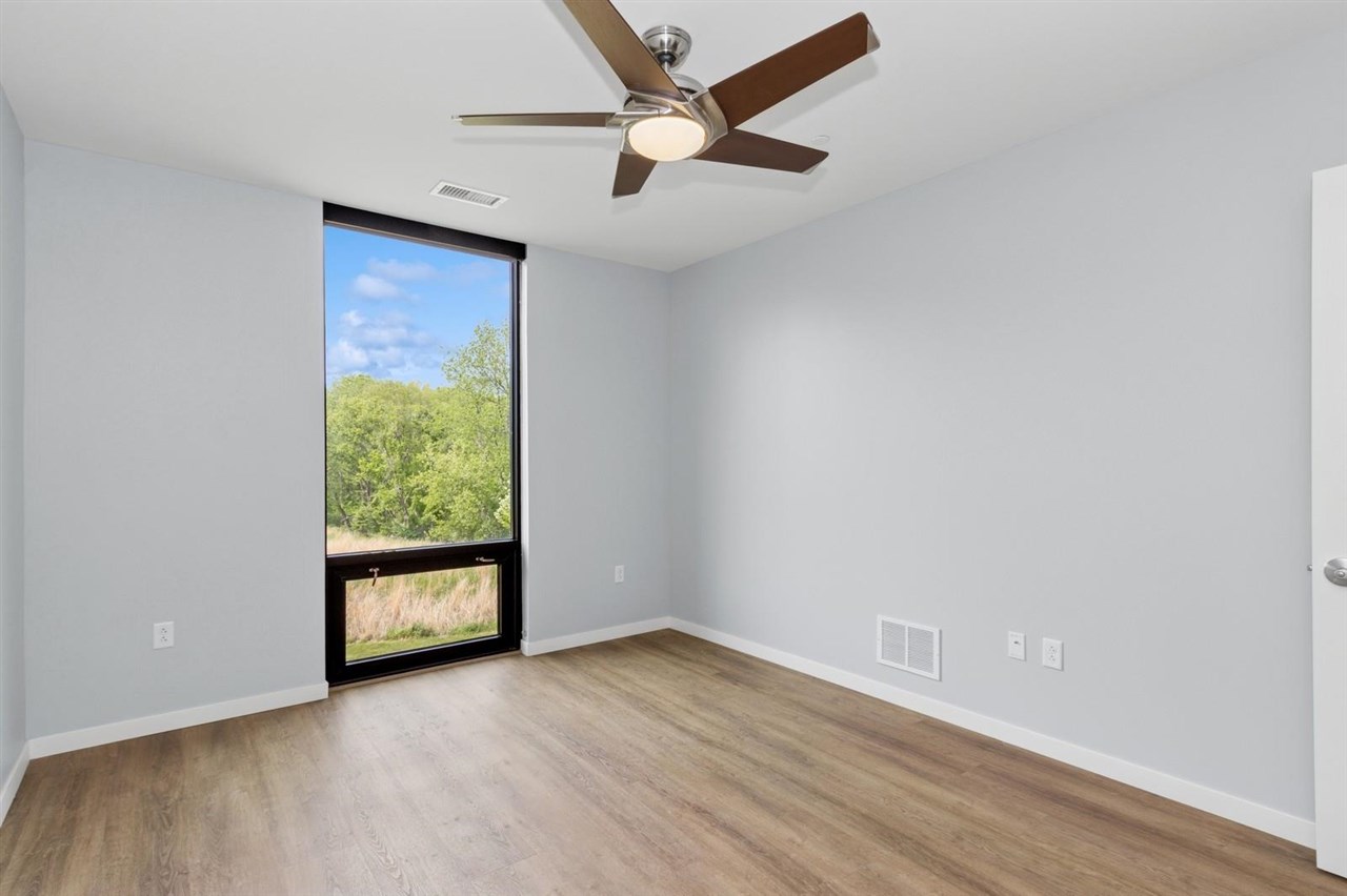 1 University Way Unit: No. 214