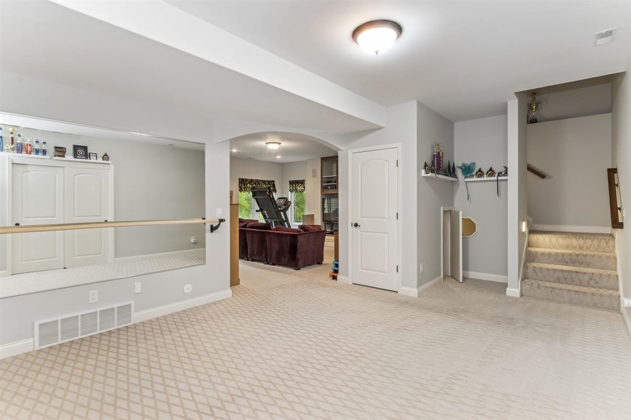 2007 Wedgewood Pl