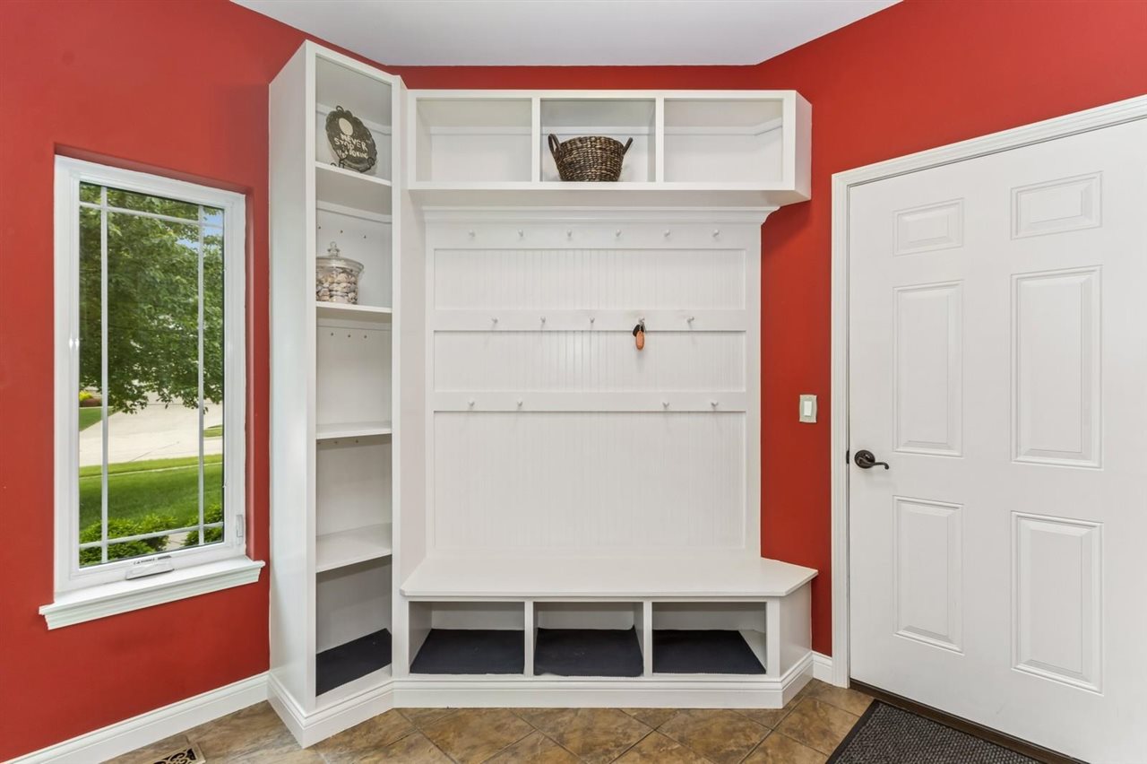 2007 Wedgewood Pl
