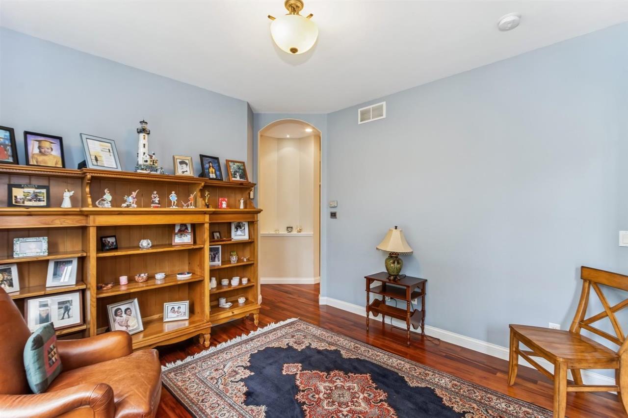 2007 Wedgewood Pl